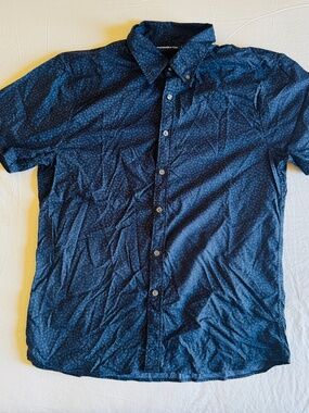 Abercrombie & Fitch Blue Short Sleeves Polo Size Medium